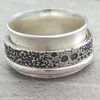Bubble Spinning Ring